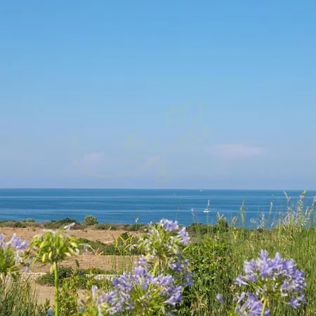 Td Ponente Luxury With Sea View Pool Nyaraló *