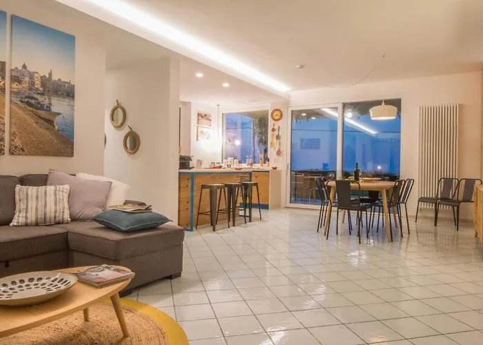 Td Ponente Luxury With Sea View Pool Villa Monopoli
